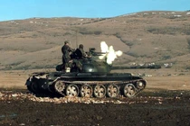 Cách phân biệt xe tăng T-54 và T-55 của Việt Nam