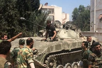 Mục kích cuộc tấn công phiến quân của Quân đội Syria