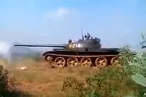 Điều chưa biết về khẩu pháo trên xe tăng T-62 Việt Nam