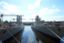 Ảnh hạ thủy tàu chiến Gepard 3.9 thứ 4 cho Việt Nam