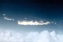 Khoảnh khắc ám ảnh siêu cơ XB-70 Mỹ lao xuống đất