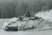 Tận mắt xe tăng phóng tên lửa đầu tiên của Liên Xô