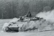 Tận mắt xe tăng phóng tên lửa đầu tiên của Liên Xô