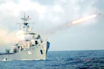 Nóng: Việt Nam nâng cấp vũ khí tàu săn ngầm lớp Petya