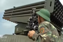 Việt Nam sửa chữa pháo phản lực BM-21 thế nào? 