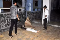 Đâm chết người yêu, nhảy lầu tự tử vào ngày lễ Tình nhân