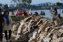 Festival hoa Đà Lạt ngổn ngang trước ngày khai mạc