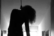 Thua bạc ở casino, một phụ nữ treo cổ tự tử