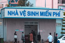 Sướng như dùng nhà vệ sinh công cộng 5 sao Đà Nẵng