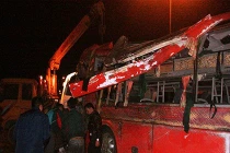 Xe khách Phương Trang lật nhào, 13 người gặp nạn