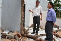 Tá hỏa mặt đất kêu răng rắc... nứt toác ở Lâm Đồng