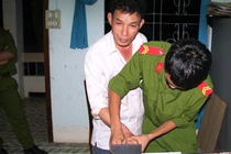 Đi “ăn chực” giết luôn chủ nhà