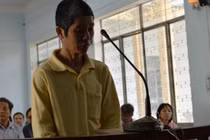 16 năm tù cho kẻ hiếp dâm, bỏ trốn 12 năm