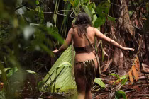 “Quan hệ” xong, “lột sạch” người tình 40 tuổi 