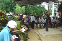 Kinh hoàng 3 cha con chết trên vũng máu