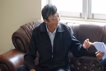 "Quan phường" nhận tiền bị tạm đình chỉ công tác