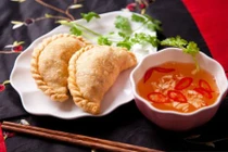 Cách làm bánh gối giòn ngon, béo ngậy đúng chuẩn Hà Nội