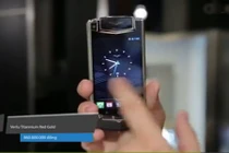 Những điện thoại giá trăm triệu đồng tại Việt Nam