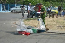 Sàm sỡ rồi đâm chết bà bán bánh bèo