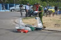 Sàm sỡ rồi đâm chết bà bán bánh bèo