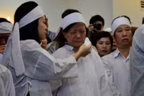 Rơi nước mắt bài thơ gửi ba của con gái ông Thanh