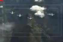 5 máy bay Airbus 350 trình diễn ngoạn mục trên bầu trời