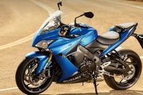 Mô tô trên 1.000cc ồ ạt tấn công thị trường 2015