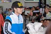 Hoài Linh “sụp mũ” trốn khán giả vì sợ bị quây