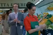 Chiêu trộm đồ trong siêu thị tinh vi chưa từng thấy