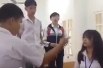 Nam sinh Sơn La tát bạn gái đôm đốp trong lớp học