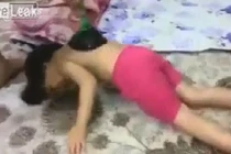 Chiêu đánh thức con quái chưa từng thấy của ông bố