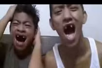 Điên đầu vì những thánh hát nhép khủng khiếp nhất thế giới