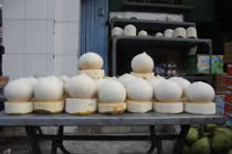 Kiểu gọt dừa hoàn hảo nhìn chỉ muốn ăn ngay