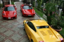 Những siêu xe đáng ghen tỵ của gia đình Hà Hồ