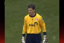 Vì sao không nên để thủ môn sút penalty?