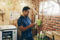 Cửa hàng tự phục vụ trả tiền kiểu "Tin nhau là chính" ở HN