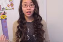 Mẹo làm tóc xoăn bồng bềnh bằng tất chân cực dễ