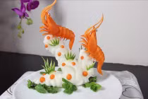 Cách biến củ cà rốt thành con tôm nhìn mà thèm