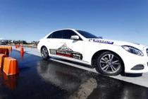 Xe sang rầm rộ đua nhau khuấy động thị trường