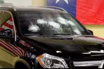 Xem Mercedes GL bọc thép cừ khôi chống đạn AK-47