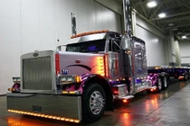 Dàn xe tải diêm dúa, quyến rũ không thể không ngắm nhìn