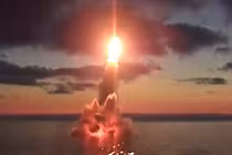 Quỹ đạo bay khó tin của tên lửa chống hạm Nga