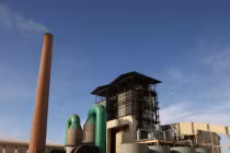 “Ông lớn” Việt thu lợi gì khi dốc tiền sang Lào?