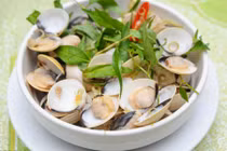 Hại đủ đường nếu cho trẻ ăn ngao vào mùa đông