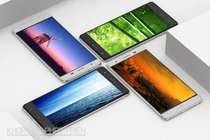 Smartphone 2 mặt kính, ram 3GB, giá gần 3 triệu đồng