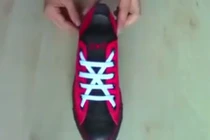 5 cách thắt dây giày không bao giờ lỗi mốt