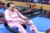 Hai cụ bà tập gym như thanh niên bất chấp tuổi tác