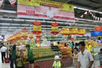 Đi siêu thị dịp 2/9, khách hàng "lợi đơn lợi kép"
