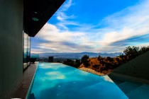 Nhà thông minh giá thuê 63 triệu đồng/đêm có gì độc?