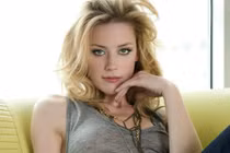 Nhan sắc người đẹp có gương mặt hoàn hảo nhất hành tinh